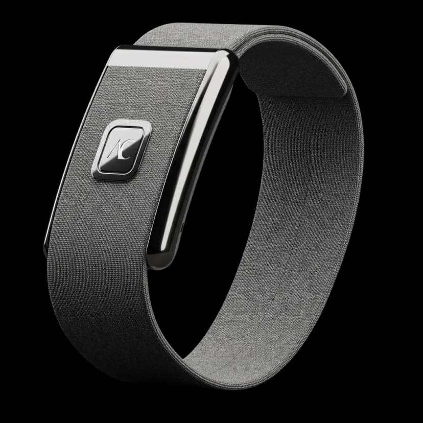 AverCare wearable device